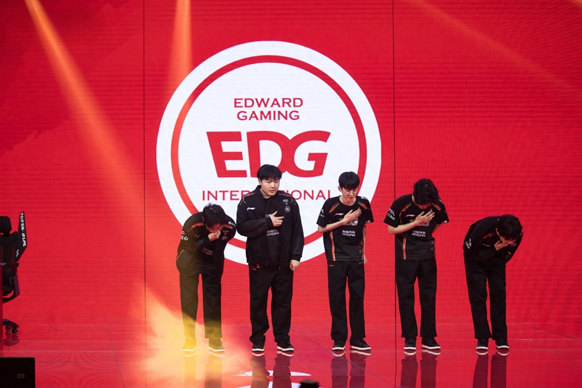 EDG血洗100T,Scout开启传奇时刻峡谷大战入围赛,成为赛场最大亮点的简单介绍 EDG血洗100T,Scout开启传奇时刻峡谷大战入围赛,成为赛场最大亮点的简单介绍