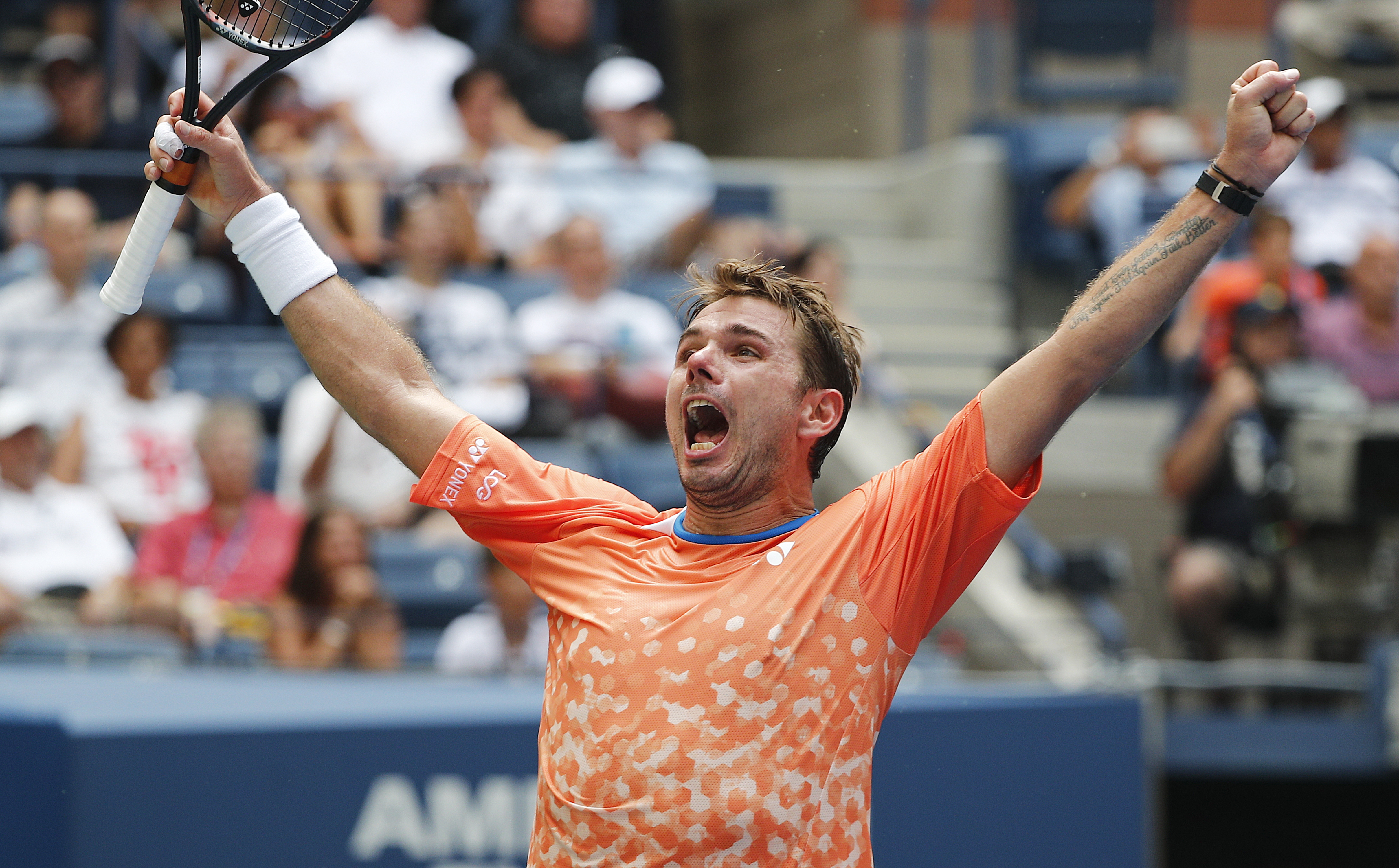 澳大利亚网球队血洗世界网球队,瓦林卡爆发神勇的简单介绍 澳大利亚网球队血洗世界网球队,瓦林卡爆发神勇的简单介绍