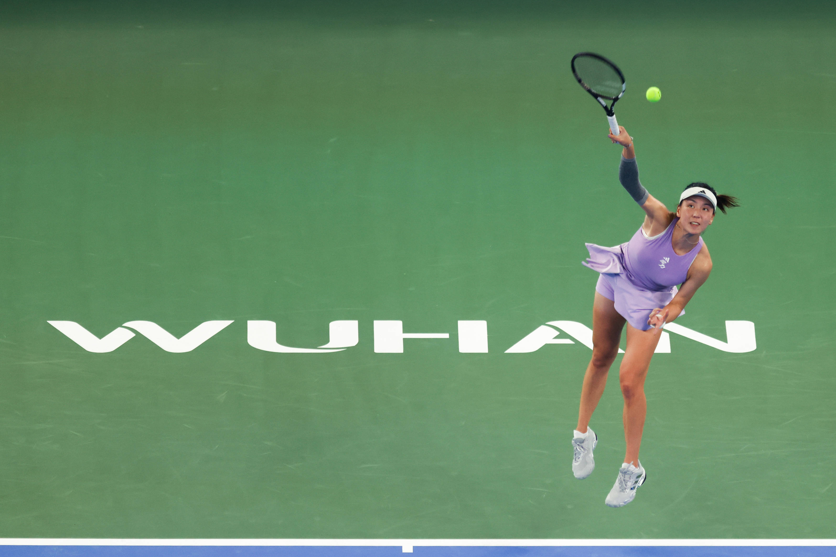 爆冷!网球强队意外出局震惊全场的简单介绍 爆冷!网球强队意外出局震惊全场的简单介绍