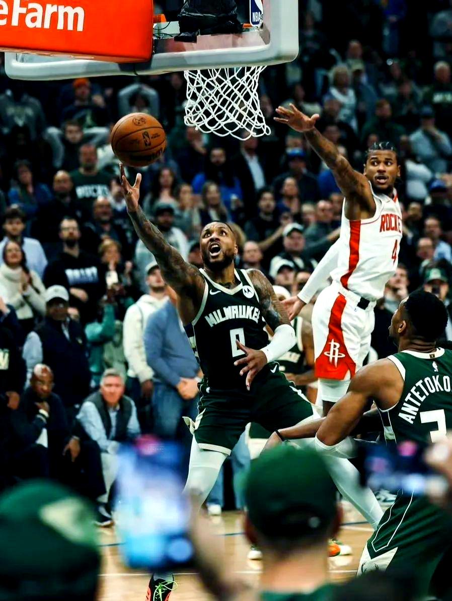 火箭鏖战吉林队，利拉德状态火热